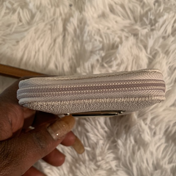 💥GUESS WRISTLET💥 - Picture 11 of 13